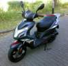 albums/22550_scooter-R8/scooterr8_voor_small.jpg